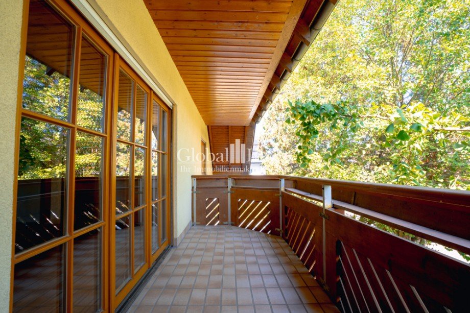 Balkon Einfamilienhaus Mauer