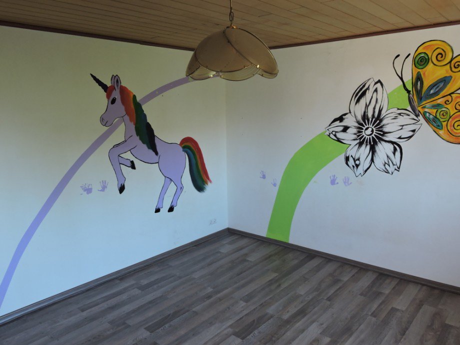 Kinderzimmer Doppelhaush�lfte Bad Sch�nborn