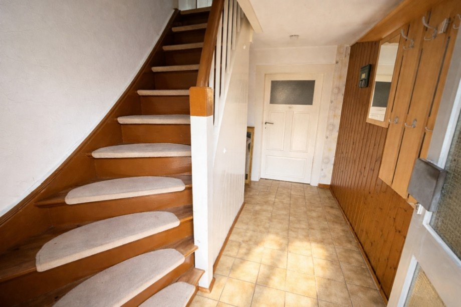 Diele mit Garderobe Doppelhaush�lfte M�hlhausen