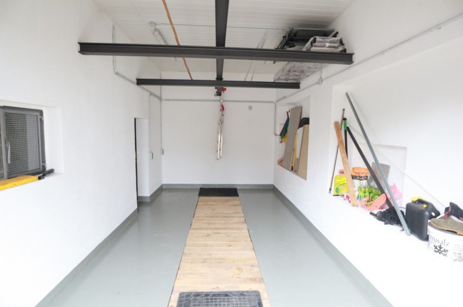 Garage mit Grube Doppelhaush�lfte Dielheim