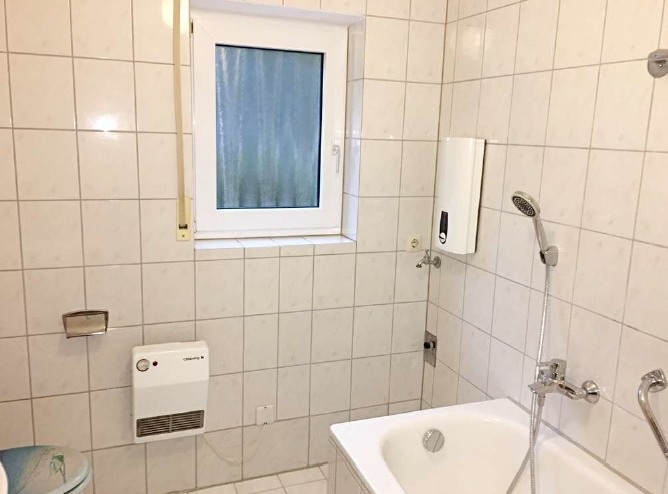 Badezimmer Erdgeschosswohnung Sinsheim / Rohrbach