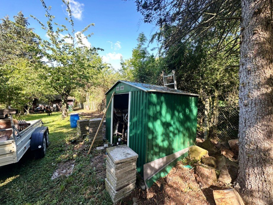 Gartenhaus aus Metall Freizeitgrundst�ck Sinsheim