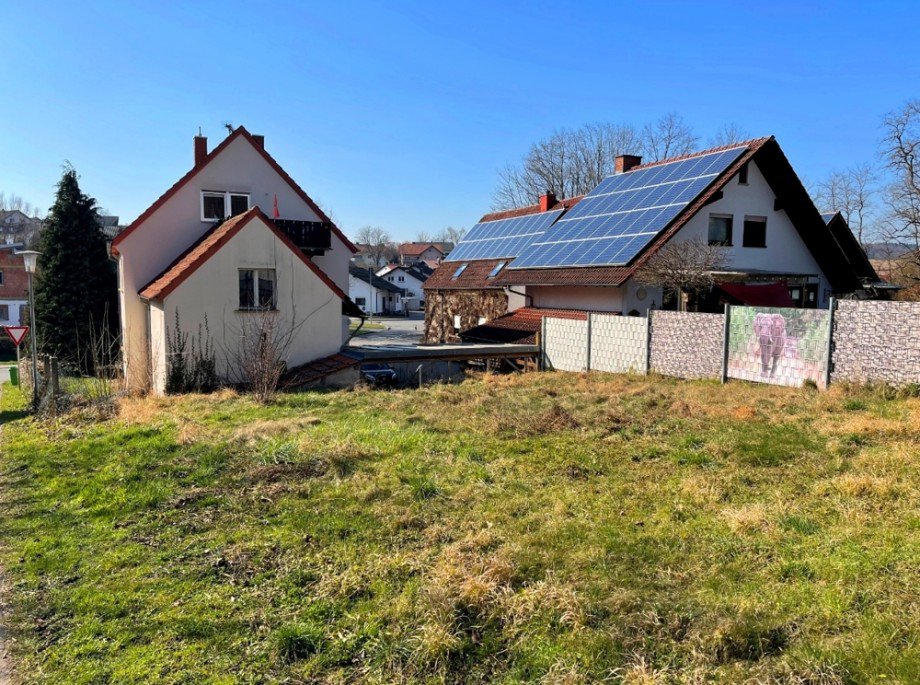 R�ckansicht Mehrfamilienhaus Dielheim / Balzfeld