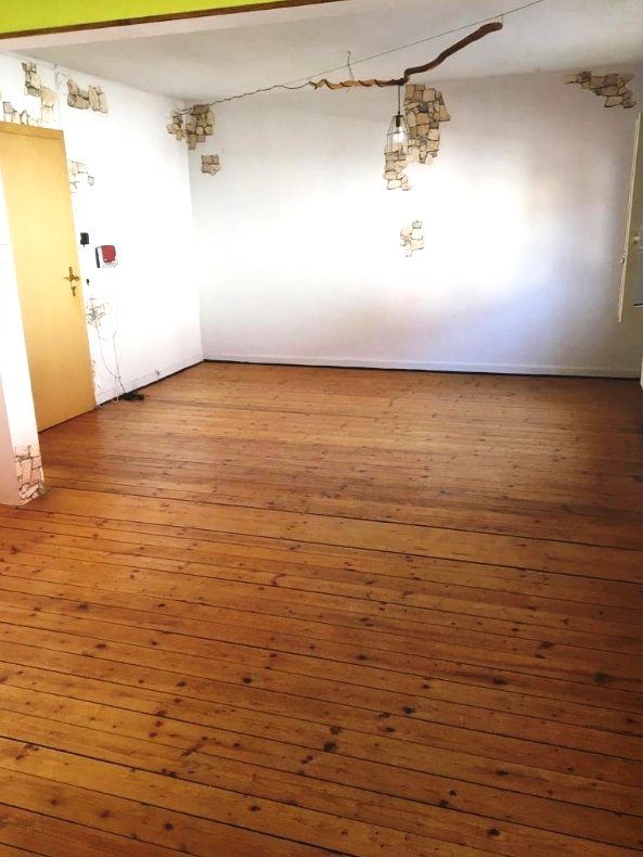 Zimmer Erdgeschosswohnung Sinsheim / Adersbach