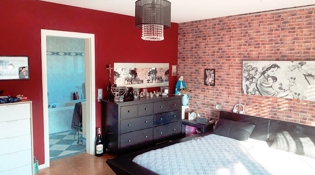 Schlafzimmer m. Bad Einfamilienhaus Sinsheim