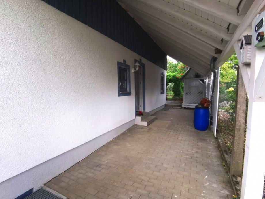 Eingang Doppelhaush�lfte Gundelsheim