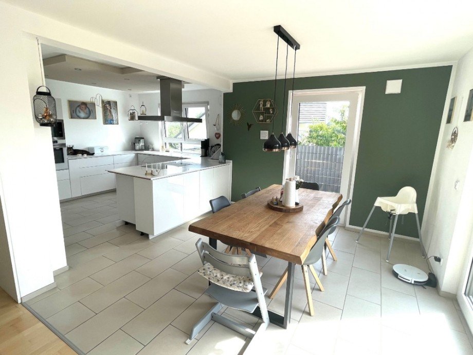 Blick zur K�che Einfamilienhaus Sinsheim / Waldangelloch