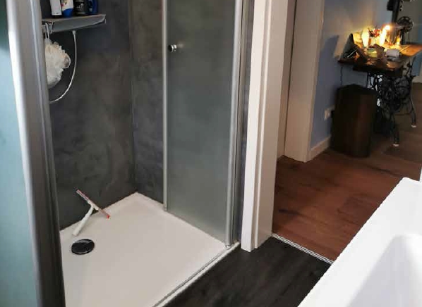 Badezimmer EG Zweifamilienhaus Ludwigshafen am Rhein / Mundenheim