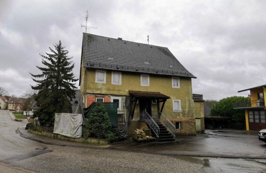 Hausansicht Einfamilienhaus H�ffenhardt / K�lbertshausen