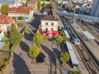 Bild (ef3237971387fd6f6426c86bd8bac96d): GLOBAL INVEST IMMOBILIEN SINSHEIM | Gewerbefl�che in Top-Lage im Bahnhof - hohe Sichtbarkeit & starke Frequenz
