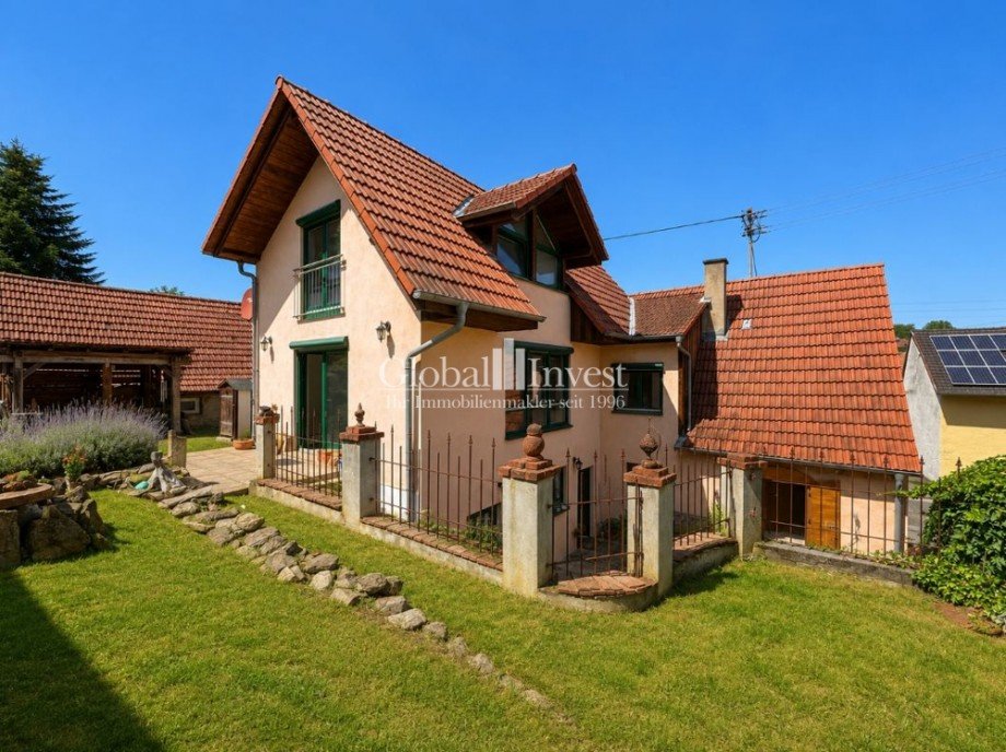 Gartenansicht Einfamilienhaus Sinsheim / Reihen