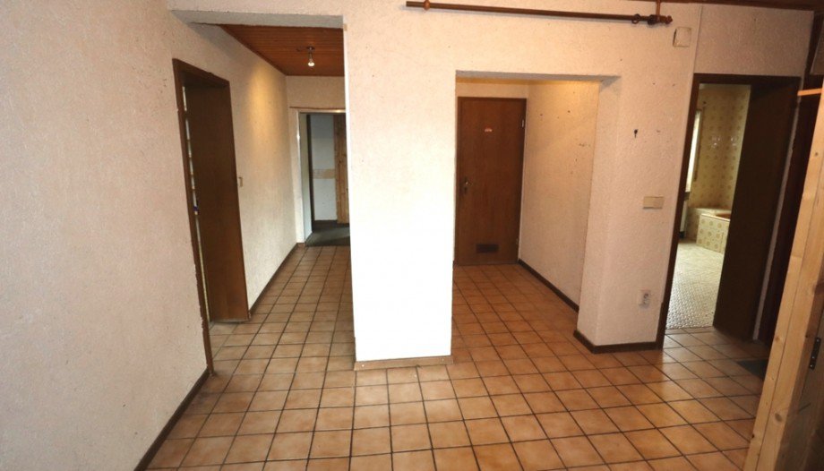 Diele Erdgeschosswohnung Sinsheim / Hoffenheim