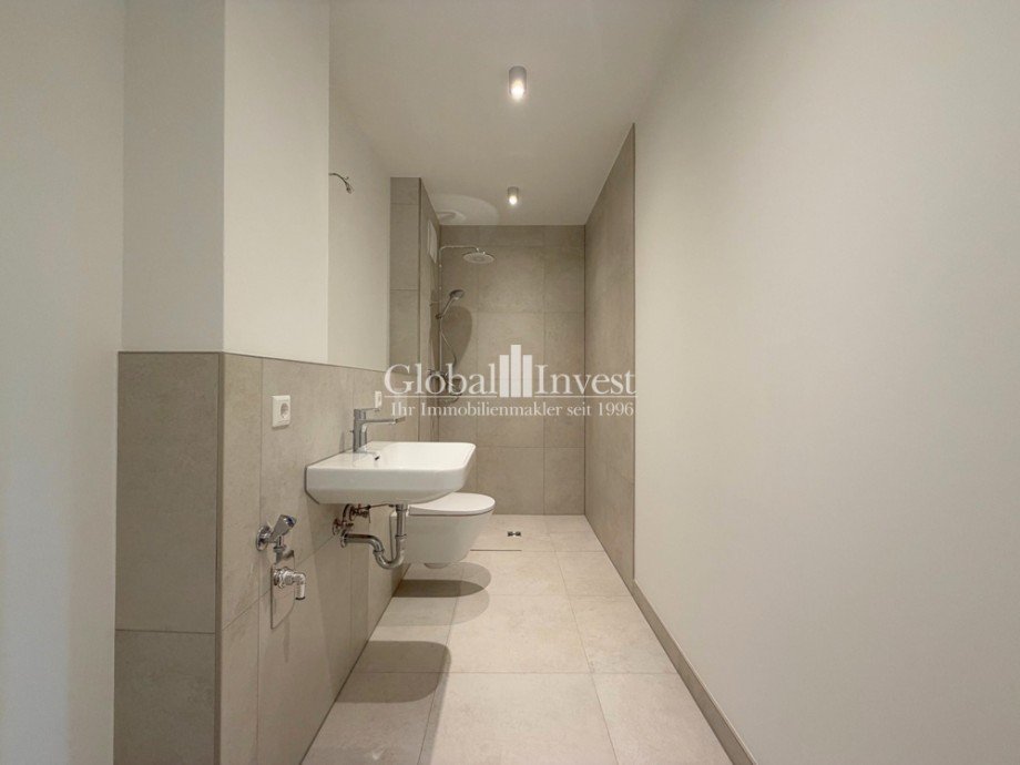 Badezimmer (WHG 1) Etagenwohnung Sinsheim / Hoffenheim