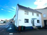 Bild (f9d217db4b921e851d8b2de2a6295cdd): GLOBAL INVEST IMMOBILIEN SINSHEIM | Ein- bis Dreifamilienhaus in Reihen