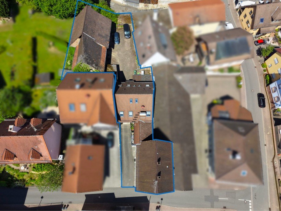 Luftbild Mehrfamilienhaus Reichartshausen