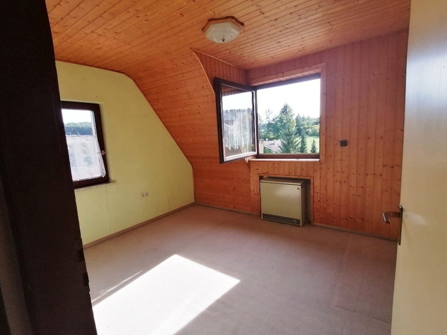 Kind 2 Einfamilienhaus Billigheim