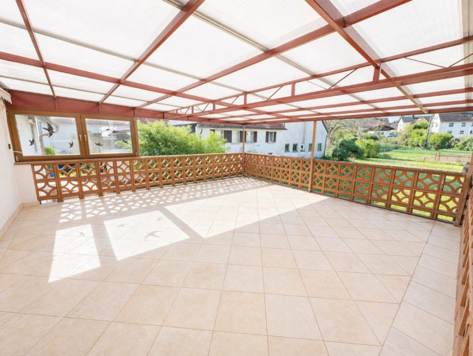 Terrasse Obergeschoss Einfamilienhaus Sinsheim / Steinsfurt