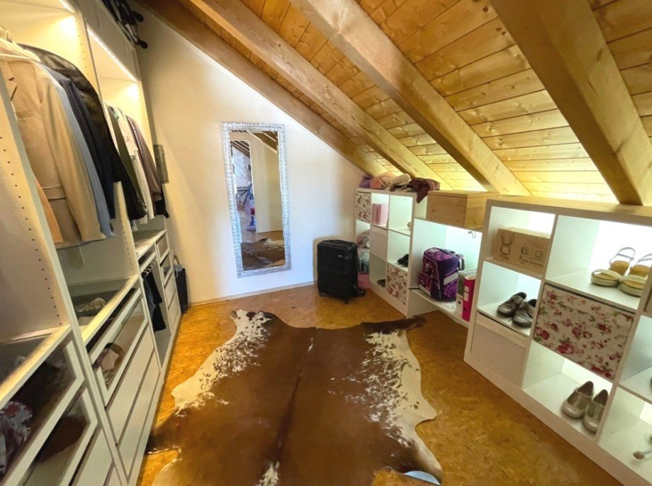 Ankleide ELW Einfamilienhaus Oberhausen-Rheinhausen / Oberhausen