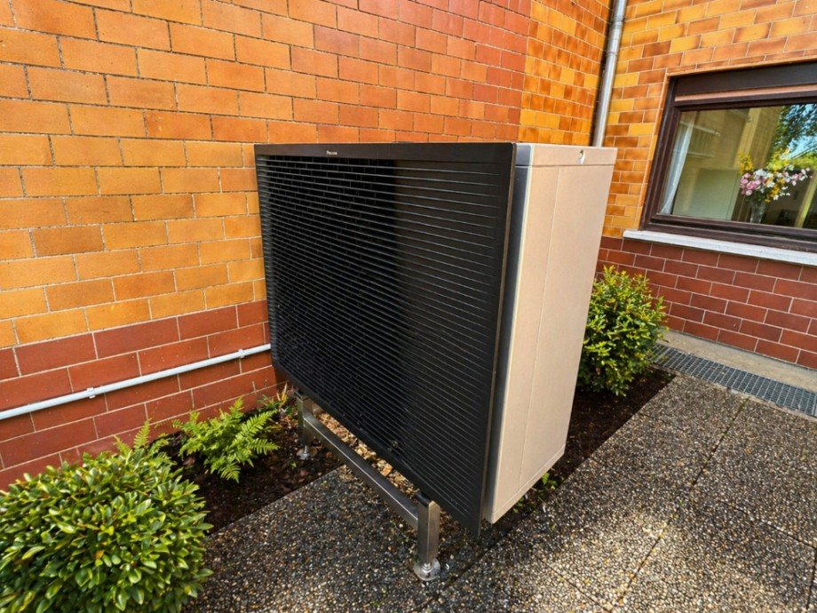 W�rmepumpe Einfamilienhaus Reichartshausen